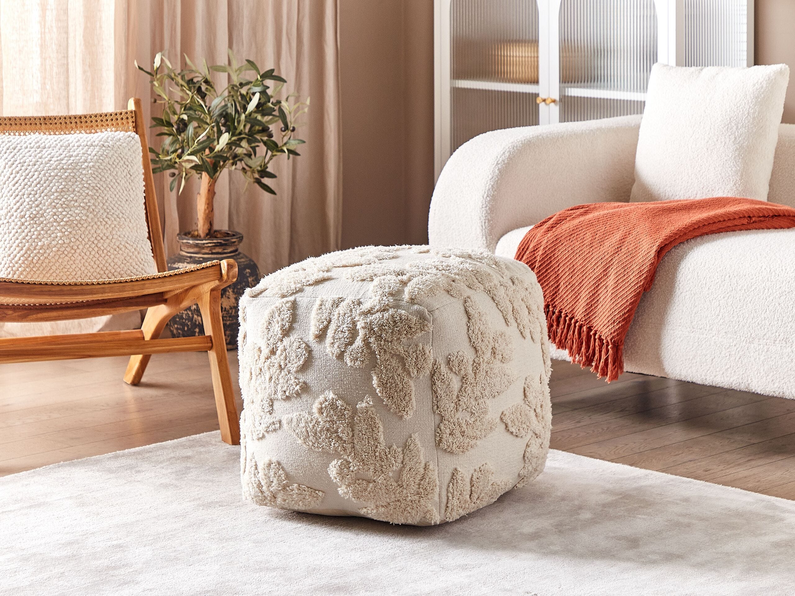 Pouf moderno intrecciato in lana juta multicolore quadrato a motivi Pouf moderno intrecciato in lana juta multicolore quadrato a motivi