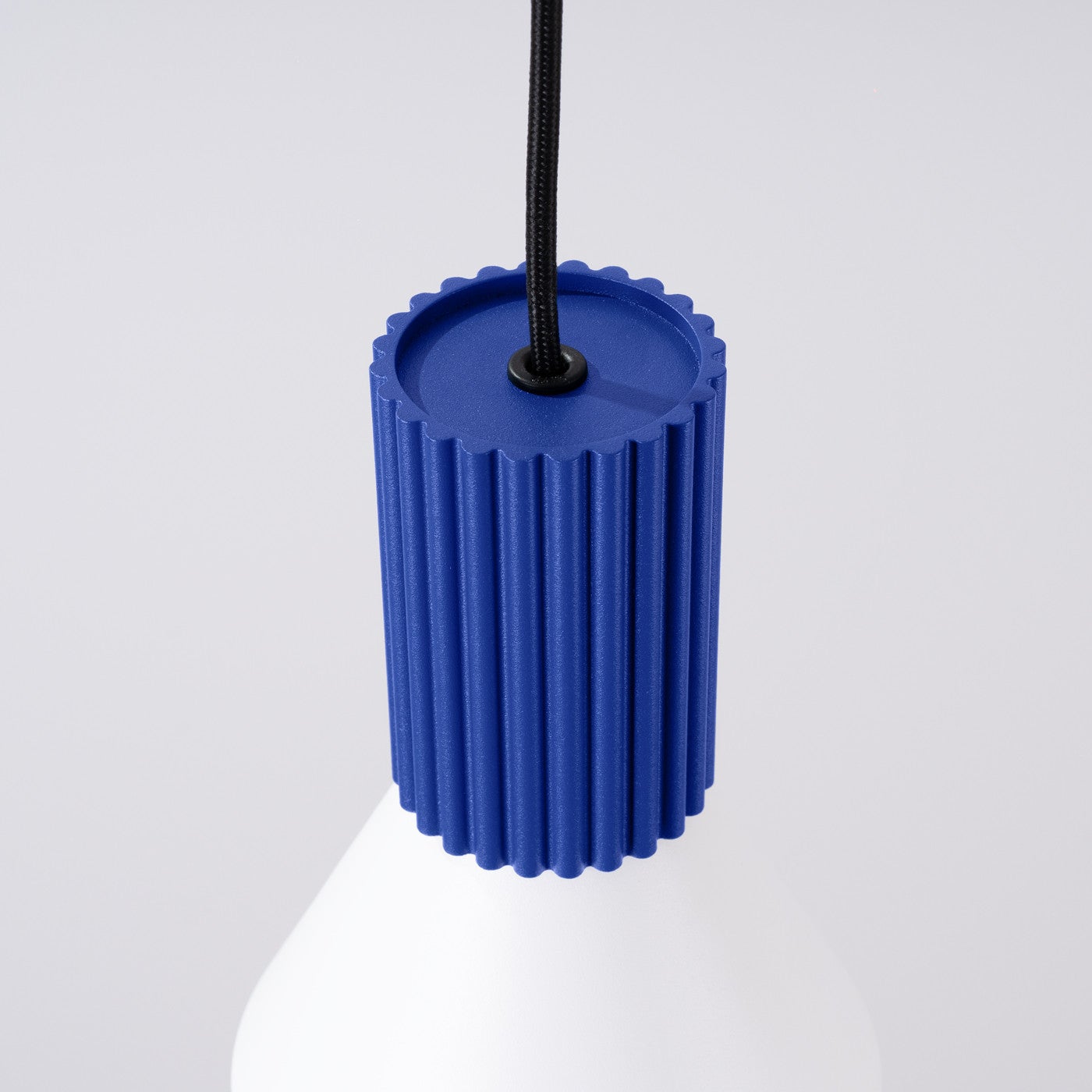 Lampa sufitowa ryflowana ESTRIA ultramaryna 1xE14x15W metal wym:120x14x14cm IP20 Sollux Lighting - 7