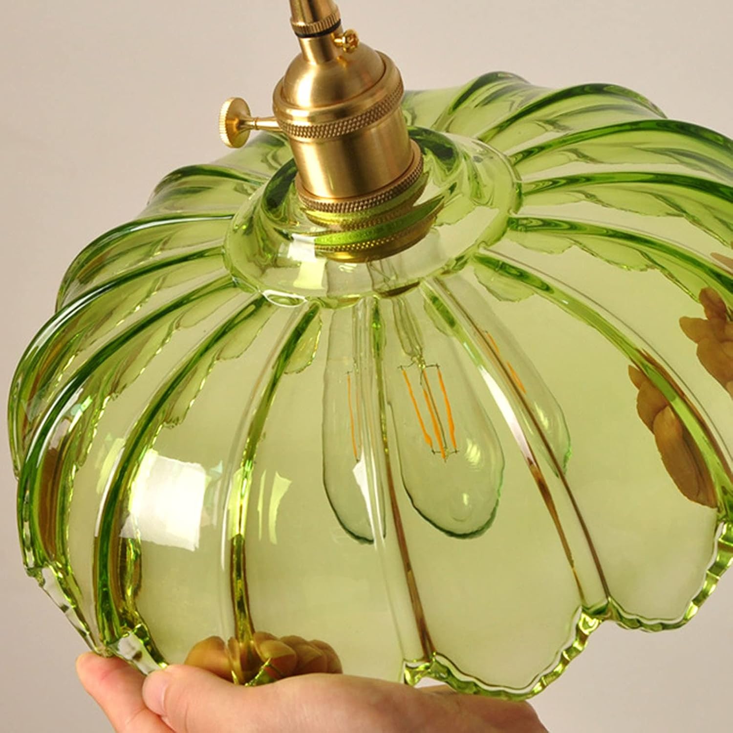 Suspension industrielle vintage avec abat-jour fleur. Câble ajustable 1.5m, culot E27. Parfait pour restaurant et salon. - 3