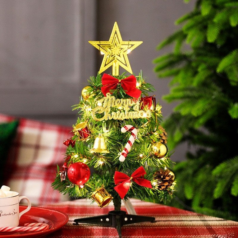 Stai cercando luci di Natale uniche per addobbare la tua casa o il tuo