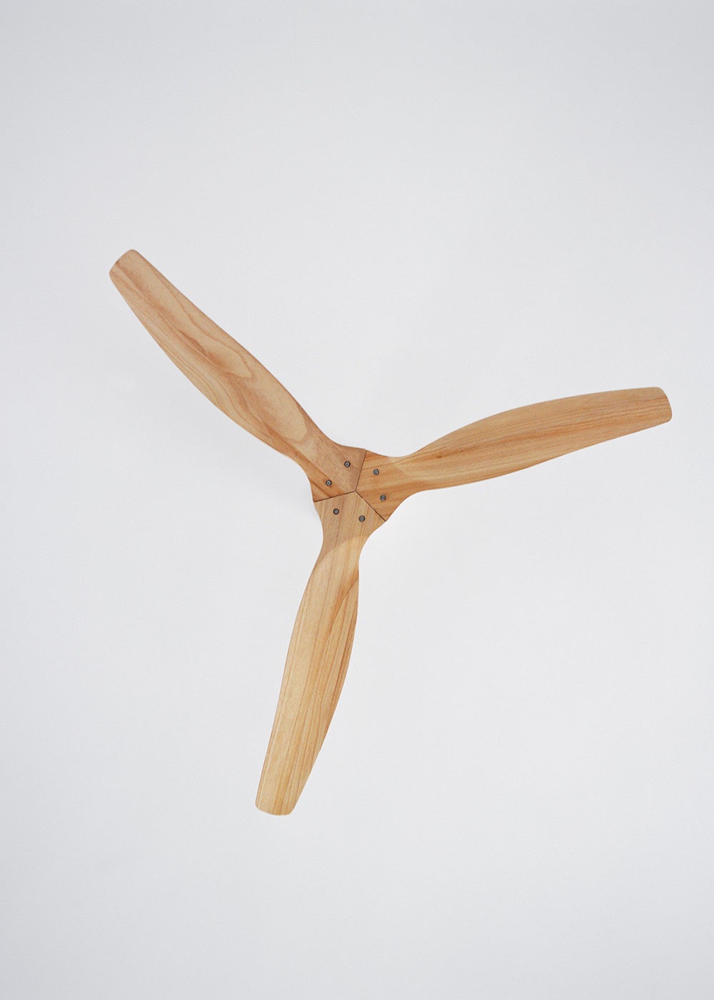 CREATE - WIND CALM M - Ventilateur de plafond silencieux 40W avec pales techniques en ABS Ø132cm sans eclaraige sans wifi - 8