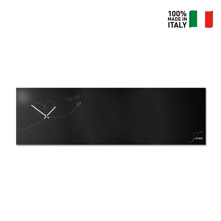 Horloge murale design moderne avec tableau noir magnétique Paper Plane ...