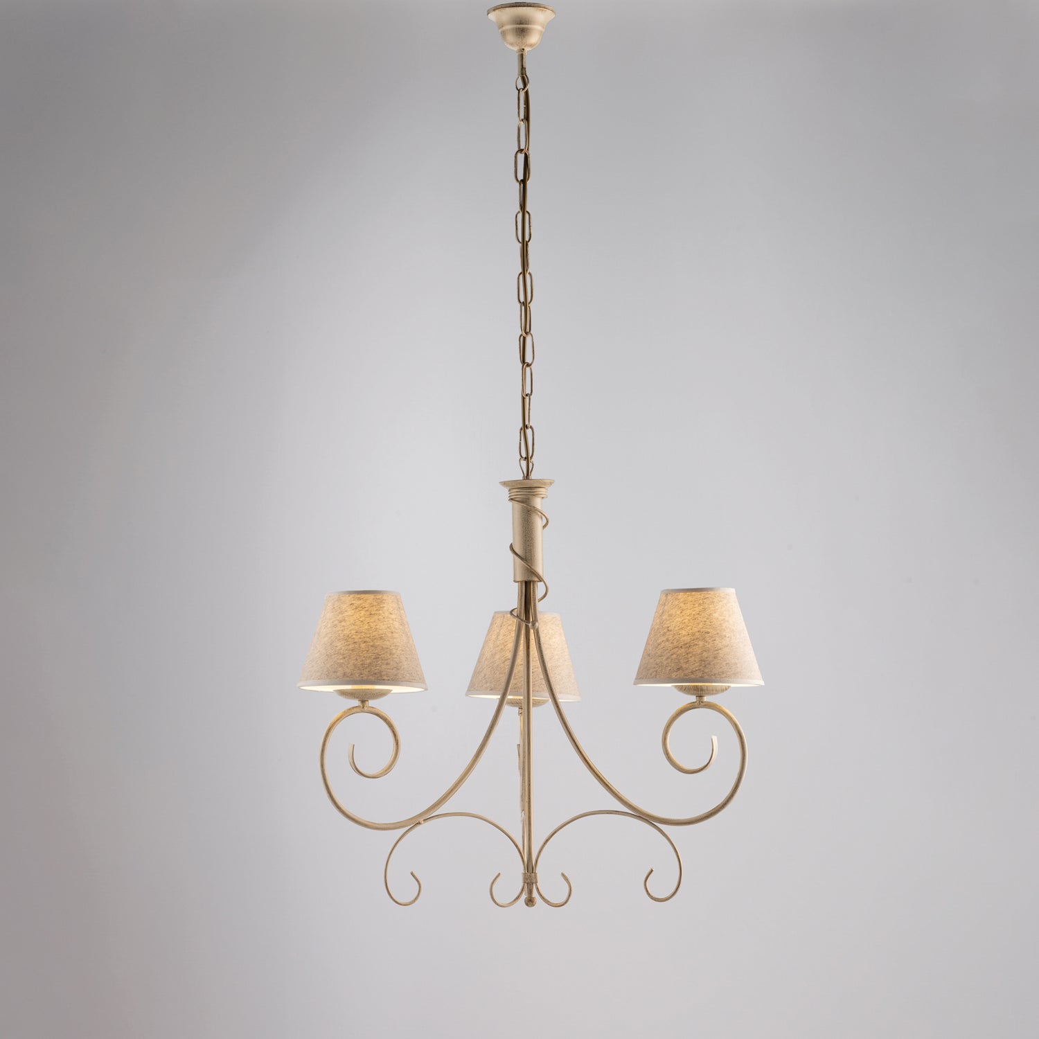 Lustre Vienna fer ivoire, décor or antique, abat-jour jute d.13, 3 lumières d.52 cm, déco douce et lumineuse - 2