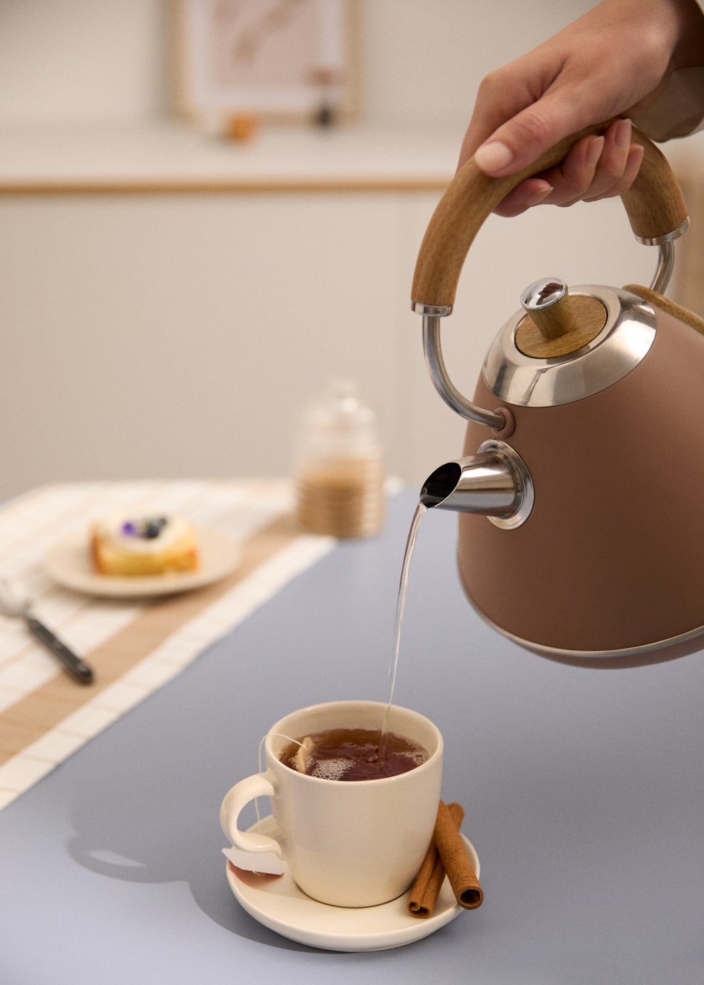 CREATE - KETTLE RETRO PRO - Bouilloire électrique 1 L avec contrôle de température - Moka - 2