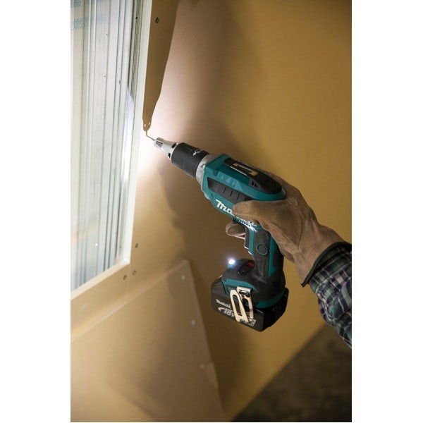 Visseuse à placo 18V LXT (2x5.0 Ah) en MAKPAC avec chargeur vis en bande - MAKITA DFS452TJX2 - 4
