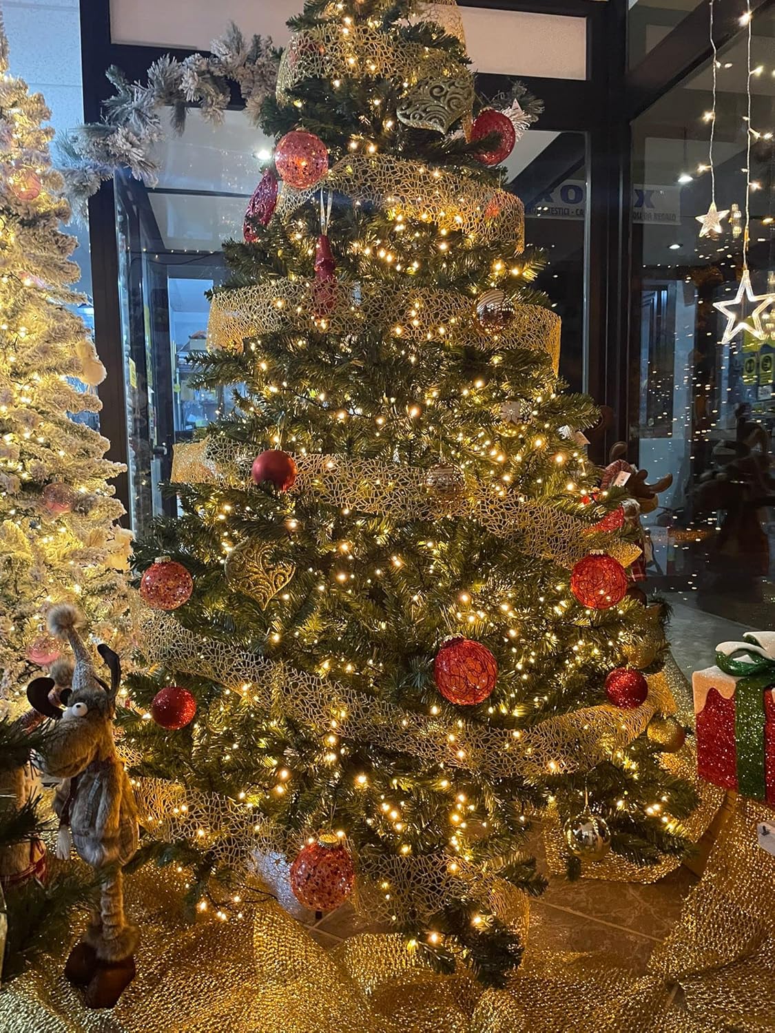 Árbol de Navidad Verde 270 cm – Súper Frondoso y Realista, Efecto Natural – 180/210/230/270 cm - 8