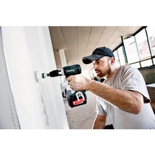 Taladro atornillador de 18 V sin batería ni cargador BS 18 LT - 2