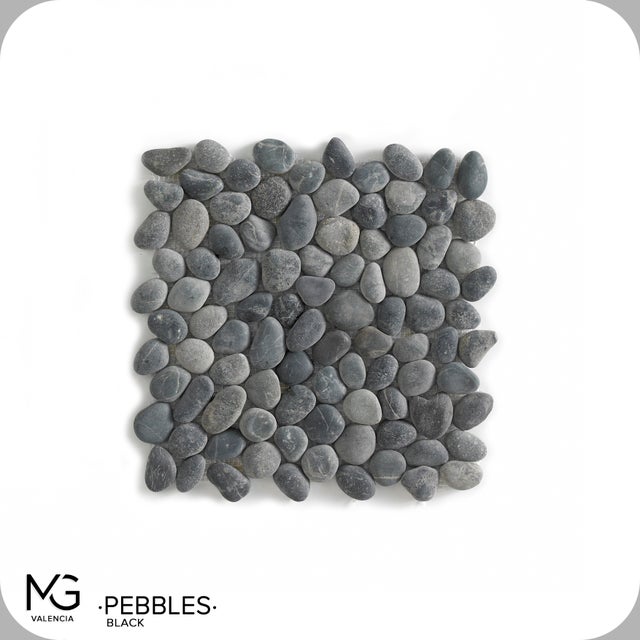Mosaïque de galets de mer naturels 30x30cm | PEBBLES BLACK | (Boîte de 11 mailles = 1m2)
