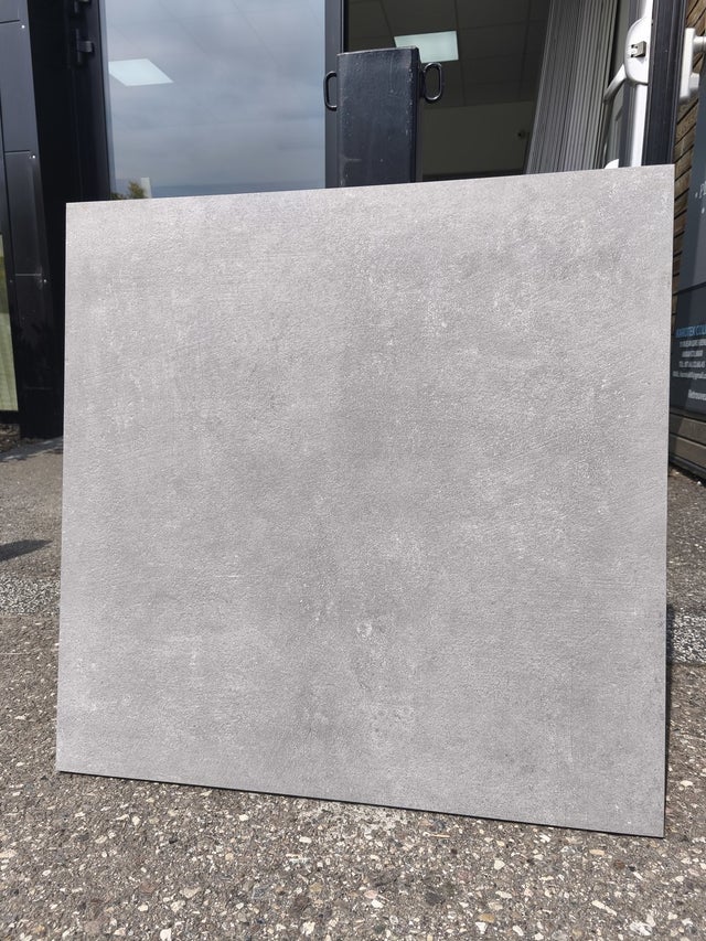 Dalle extérieure imitation béton ANTHRACITE CREAM L.60 x l.60cm Ep. 20mm
