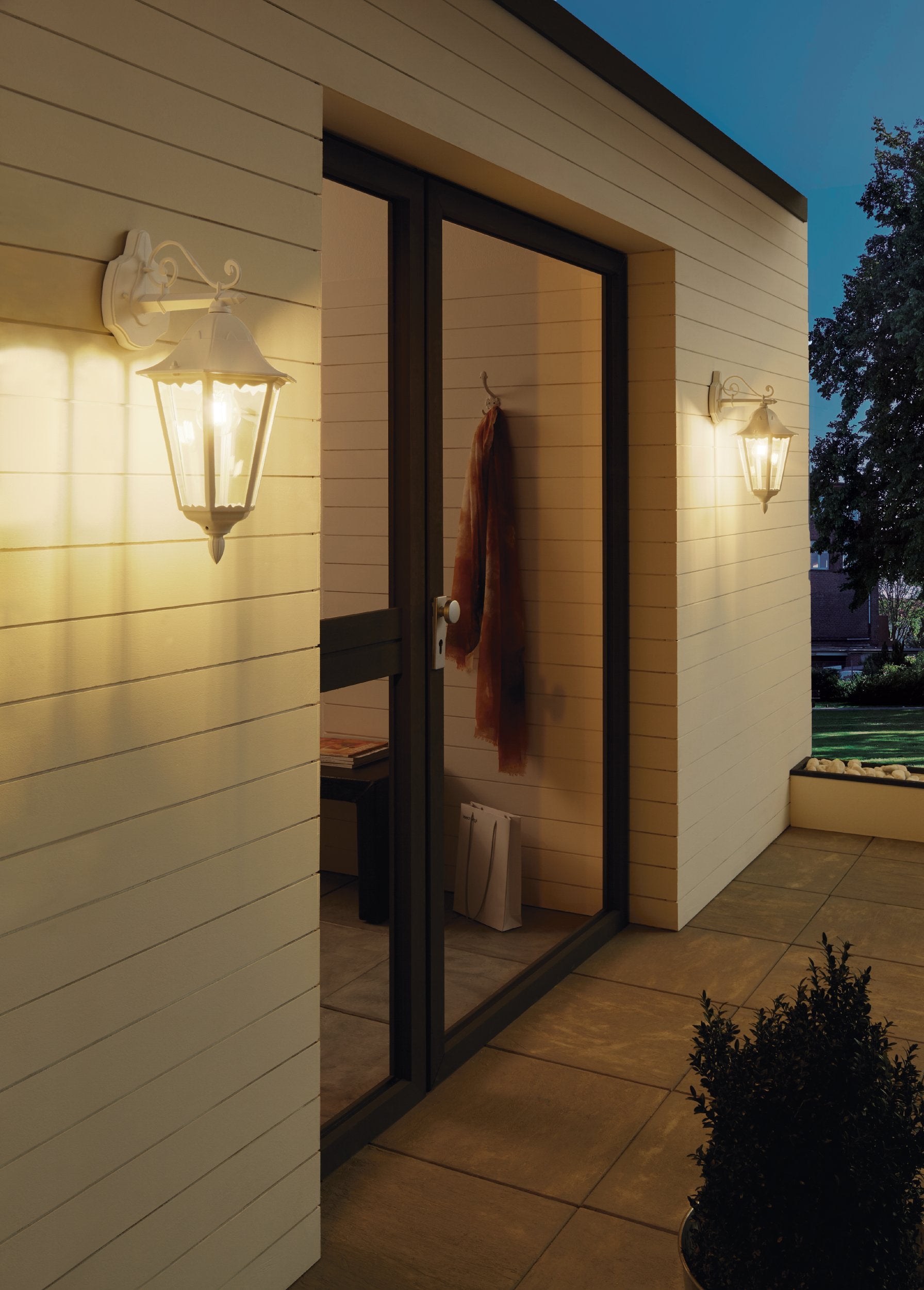 Aplique de pared aluminio blanco IP44 - Eglo Navedo - 2