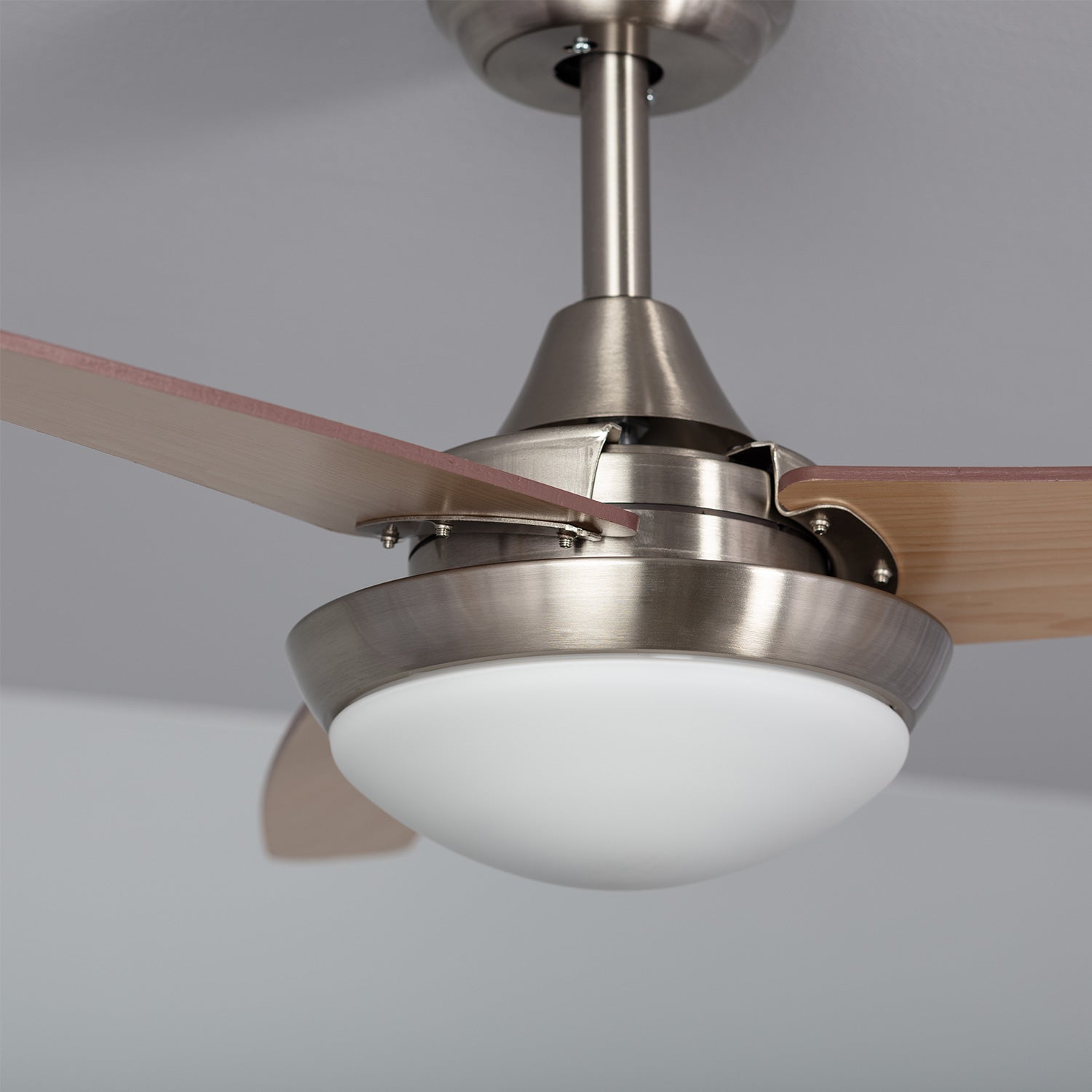 Ventilatore Da Soffitto ANKBOY 107cm Con Luce - 6 Velocit&agrave;, Motore DC Silenzioso, Telecomando