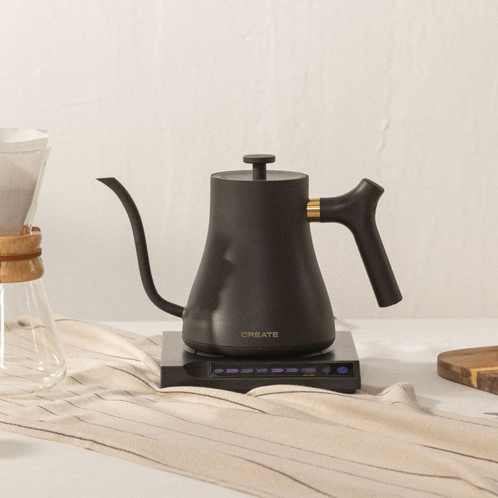 HATTORI SWAN - Elektryczny czajnik 0,5L