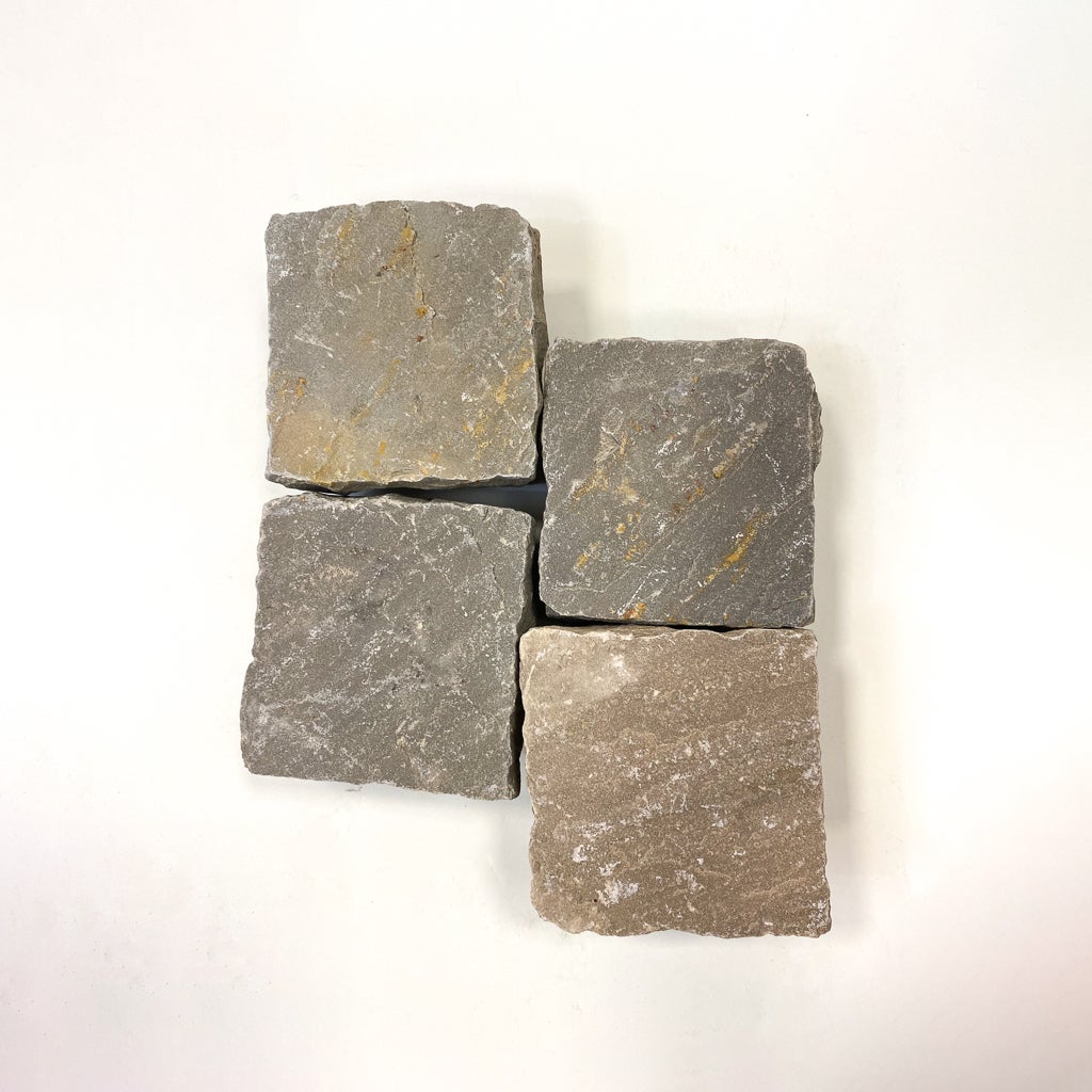 Pavé pierre naturelle Grès Kandla Gris 14x14cm Ep. 3 à 5cm - Vendu au m² - 2