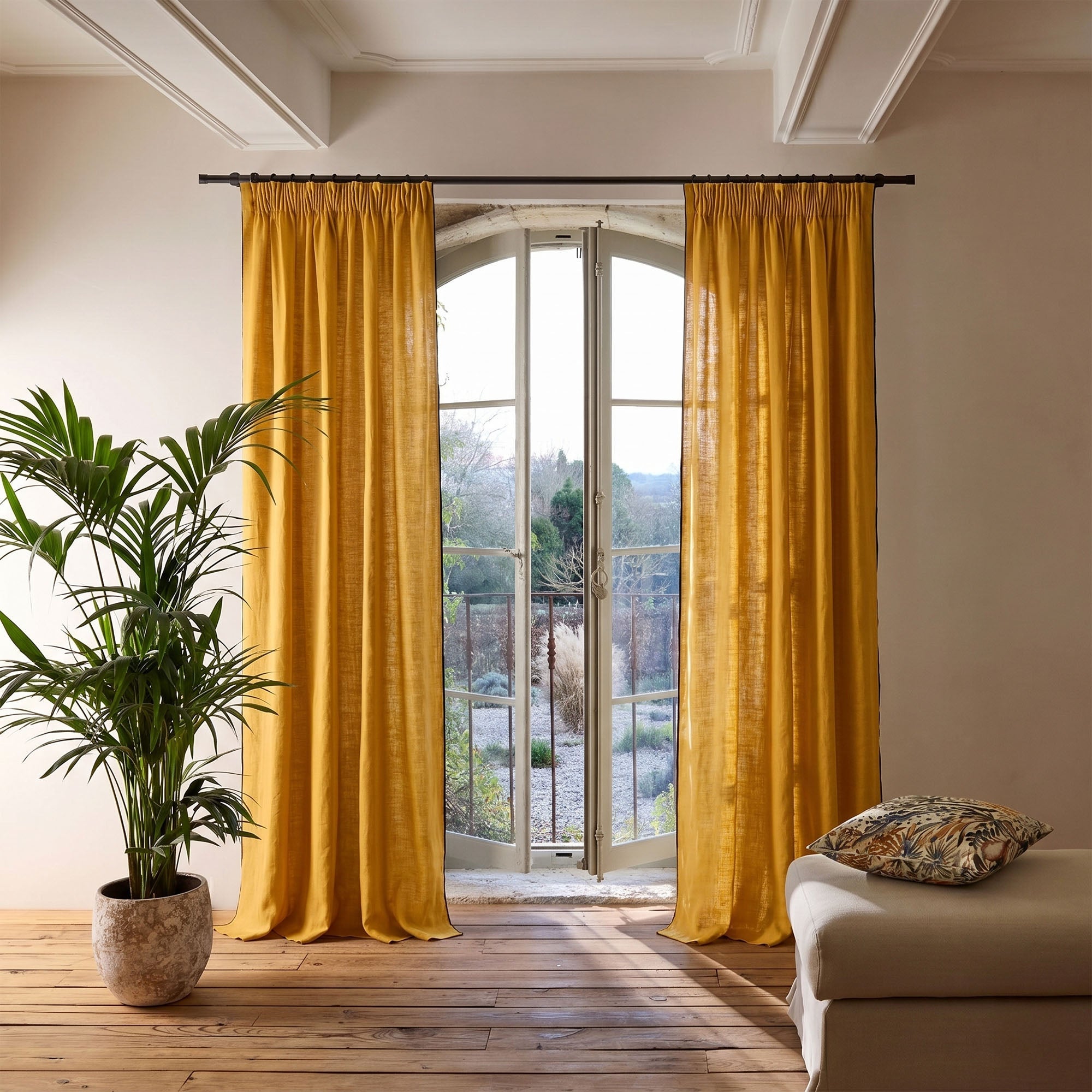 Jaune / doré