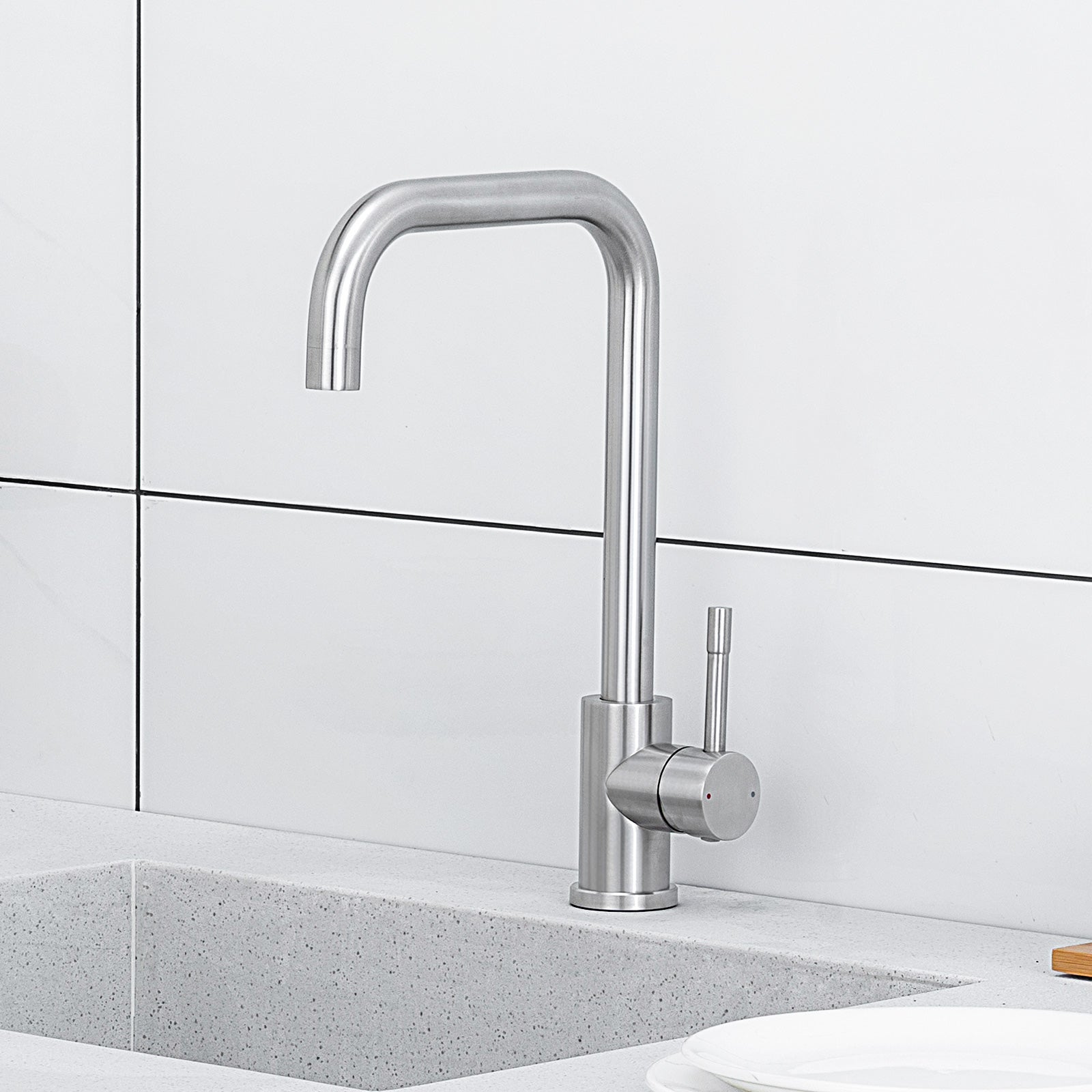 Torneira misturadora de cozinha Cecipa Max em aço inoxidável escovado, bica alta e curva, giro de 360°, modelo europeu. - 2