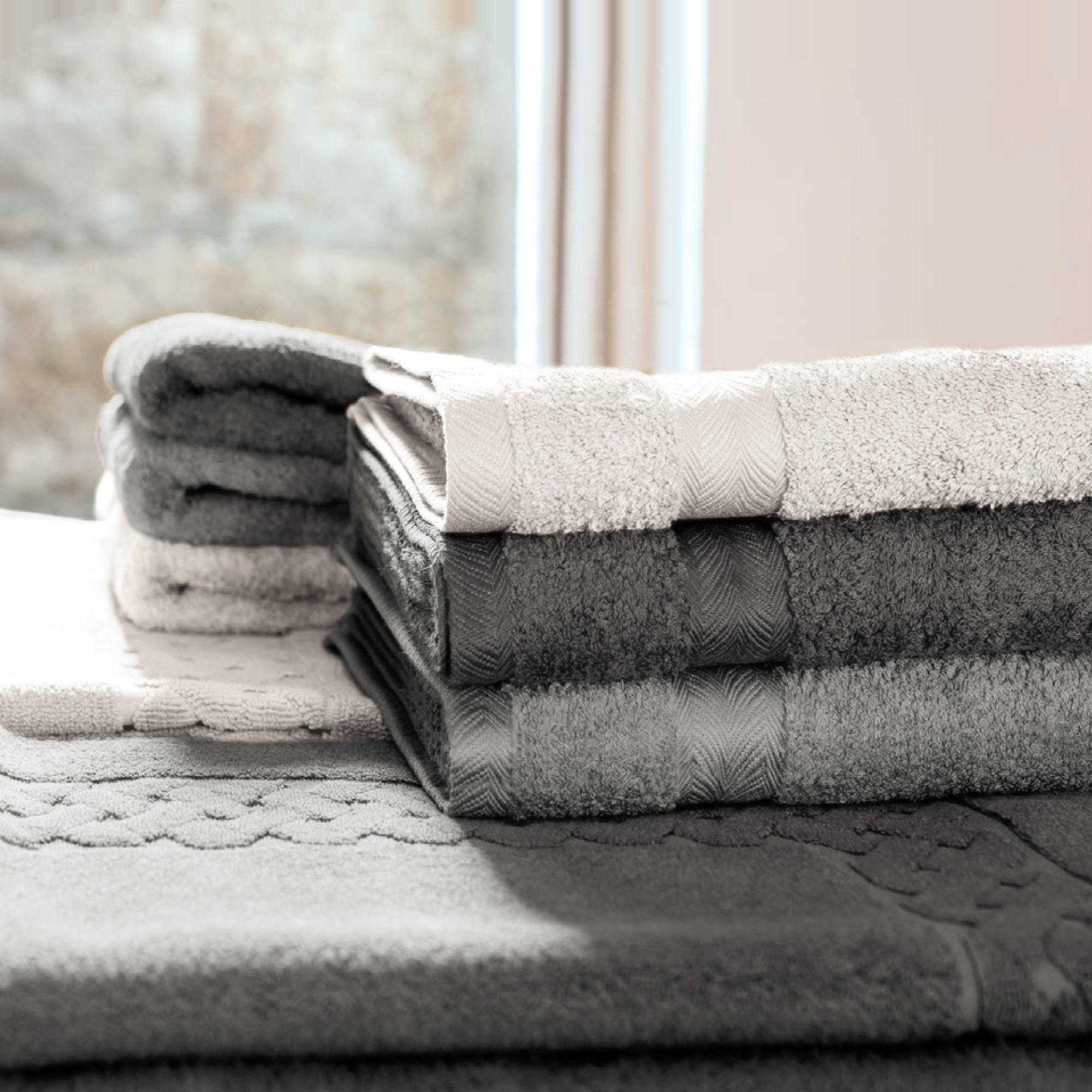 Parure de bain 7 pièces ROYAL CRESENT Blanc 650 g/m2 - 2