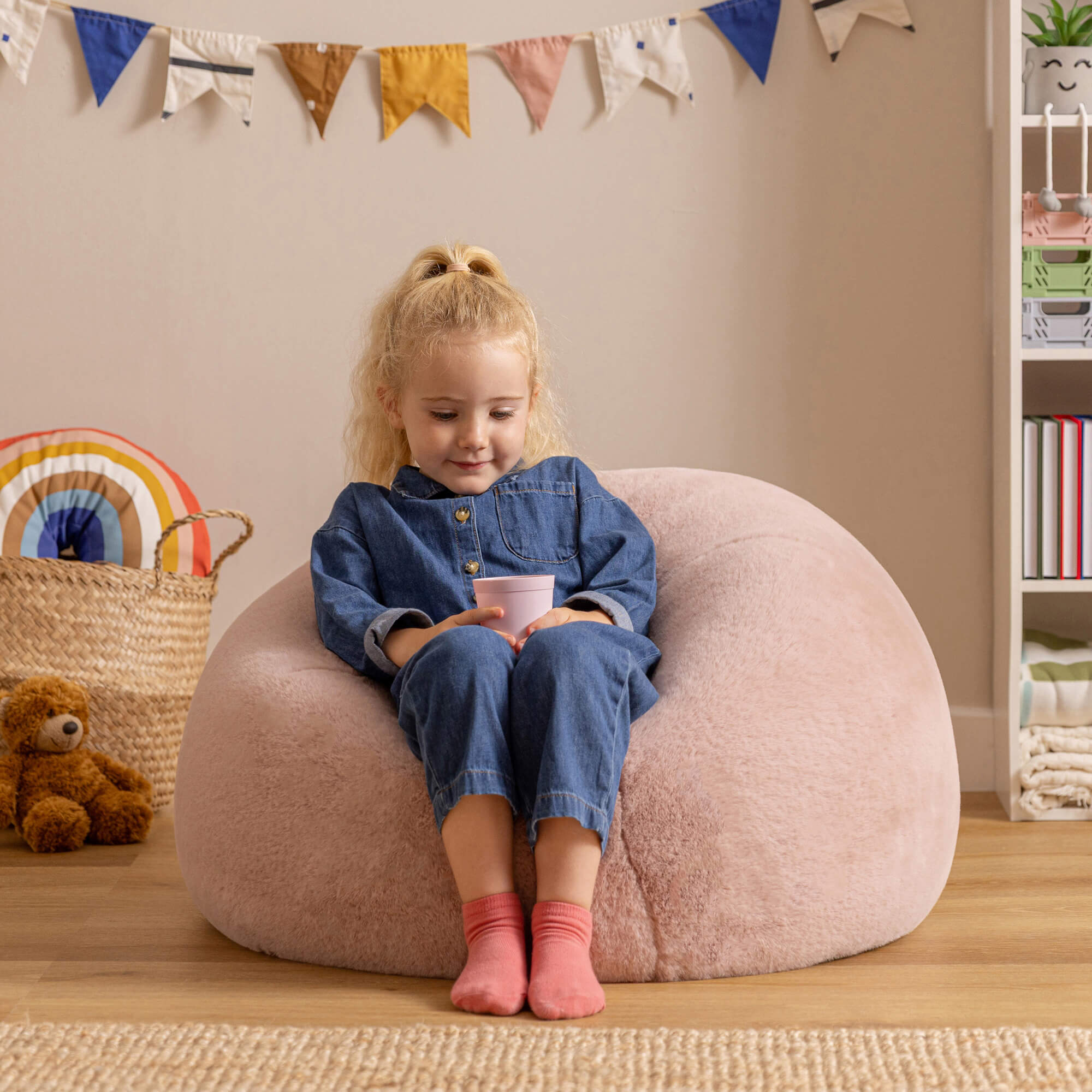 Pouf classique enfant Icon imitation fourrure luxueuse de lapin rose, chambre, salon, 80x80cm Oeko-Tex® - 3