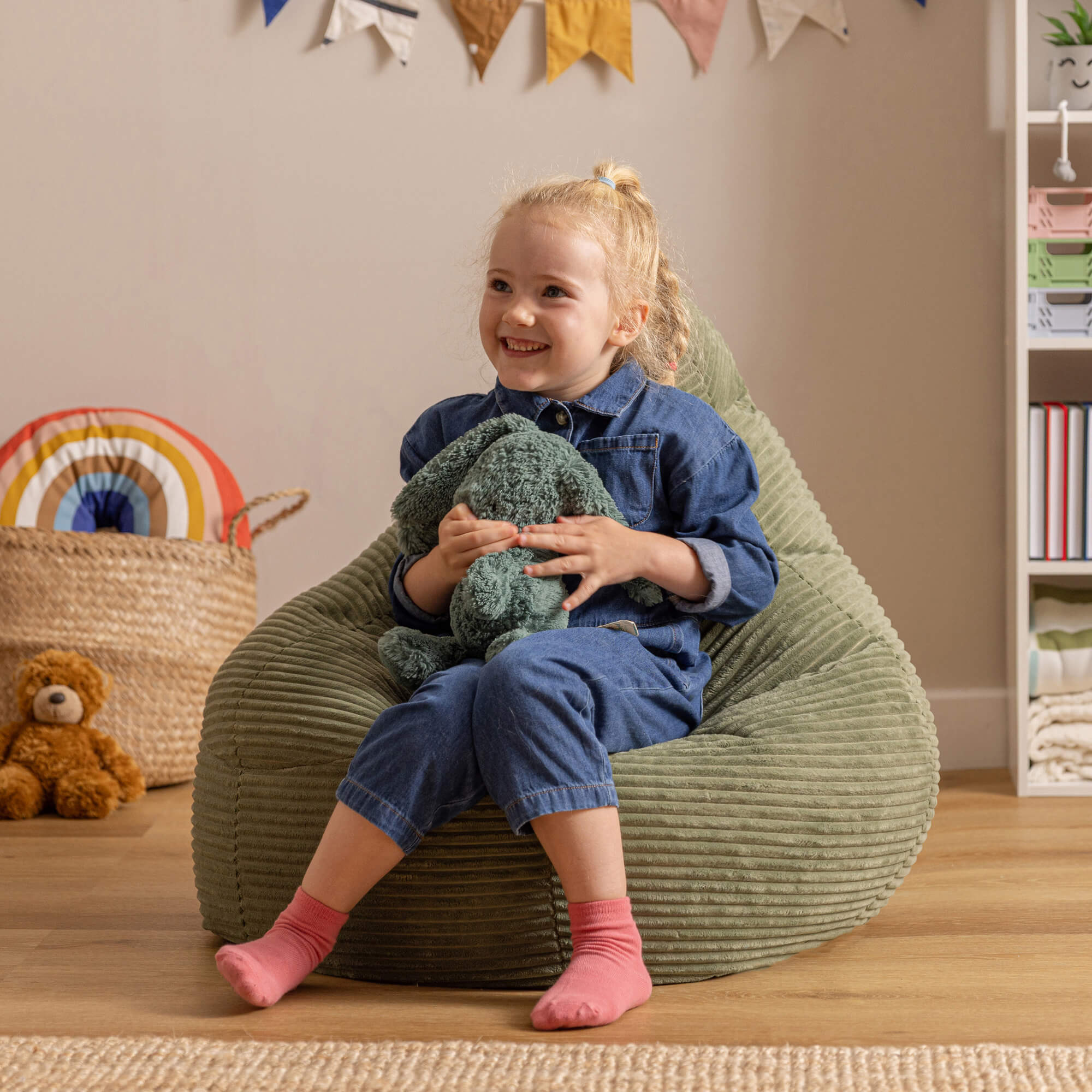 Pouf poire enfant Icon à dossier haut velours côtelé vert sauge, 65x65cm Oeko-Tex® - 3
