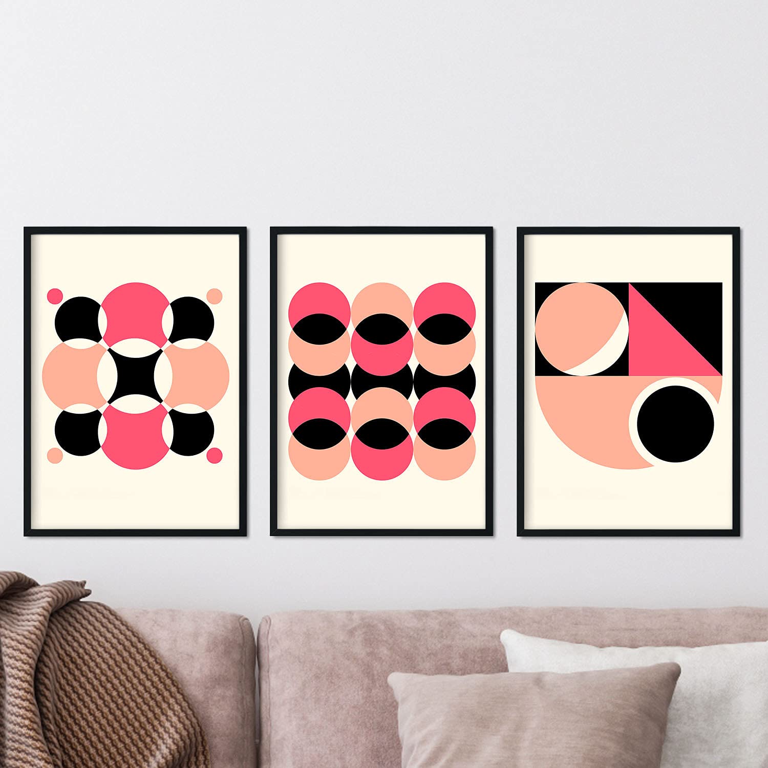 Pack de láminas set rosa 5. pósteres con ilustraciones abstractas en estilo geometrico. tonos rosados y pastel. sin marco - a3