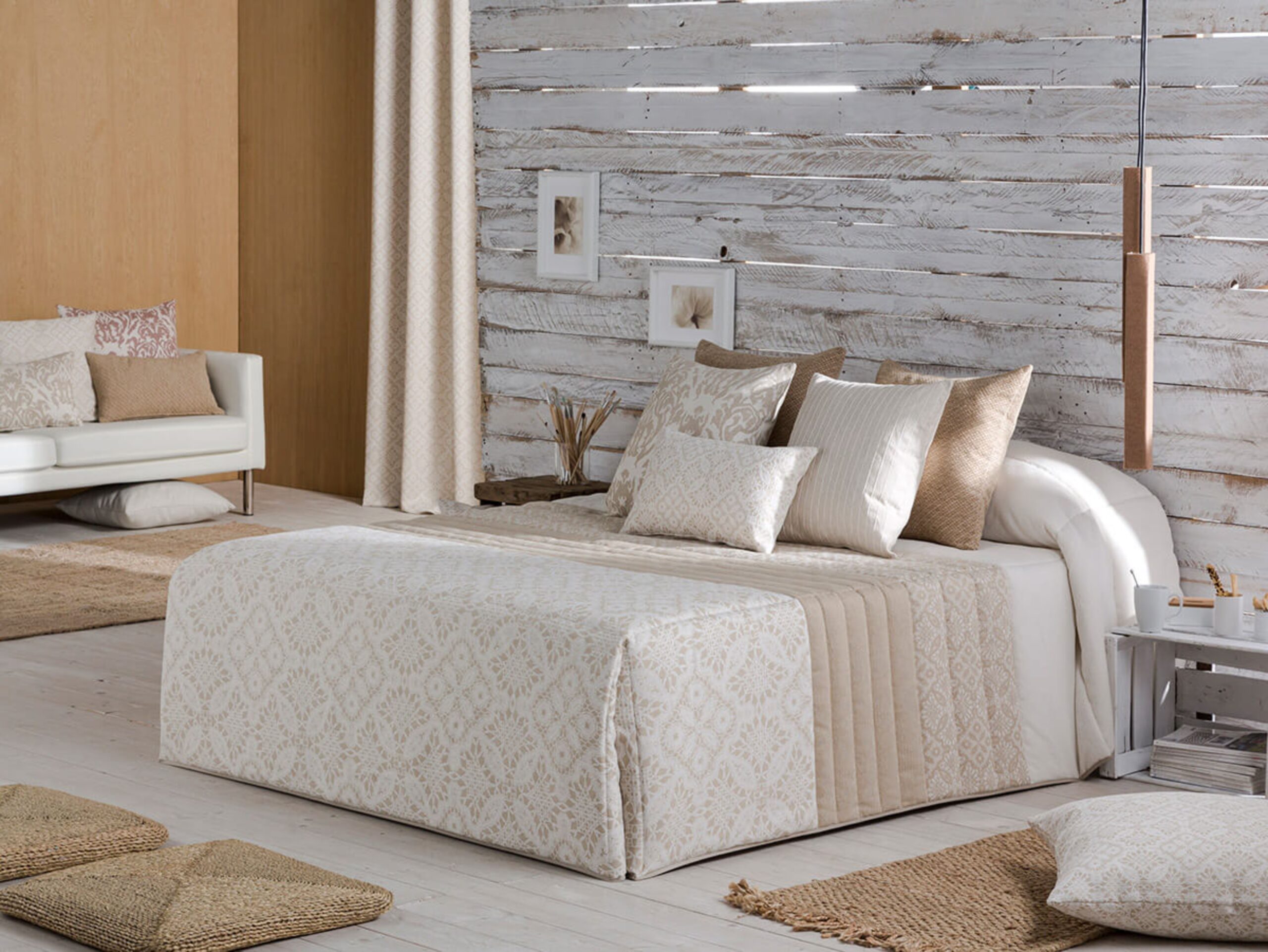 Edredón confort trípoli tejido jacquard beig relleno 200 gr para cama de 135 cm