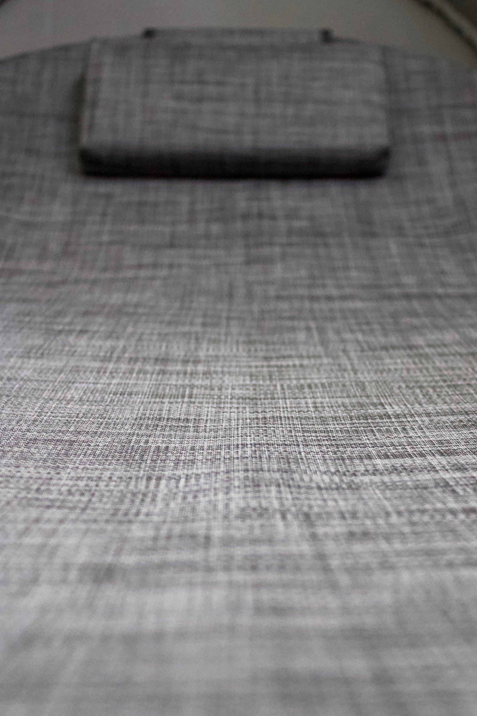 Lettino in acciaio e tela plastificata grigio antracite con ombrellone HOSSEGOR - DCB GARDEN - 7