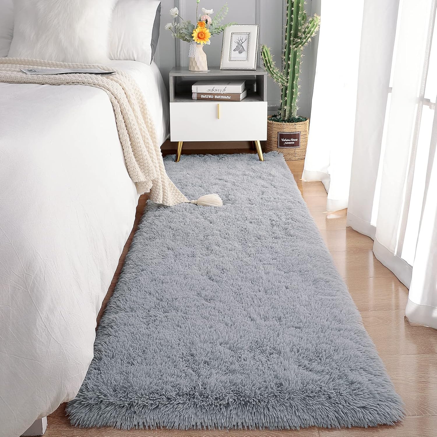 Grand tapis gris à poils longs ultra doux et moelleux pour chambre à coucher, chambre d'enfant, décoration d'intérieur, ne perd pas ses poils, envers antidérapant (160 x 230 cm, gris