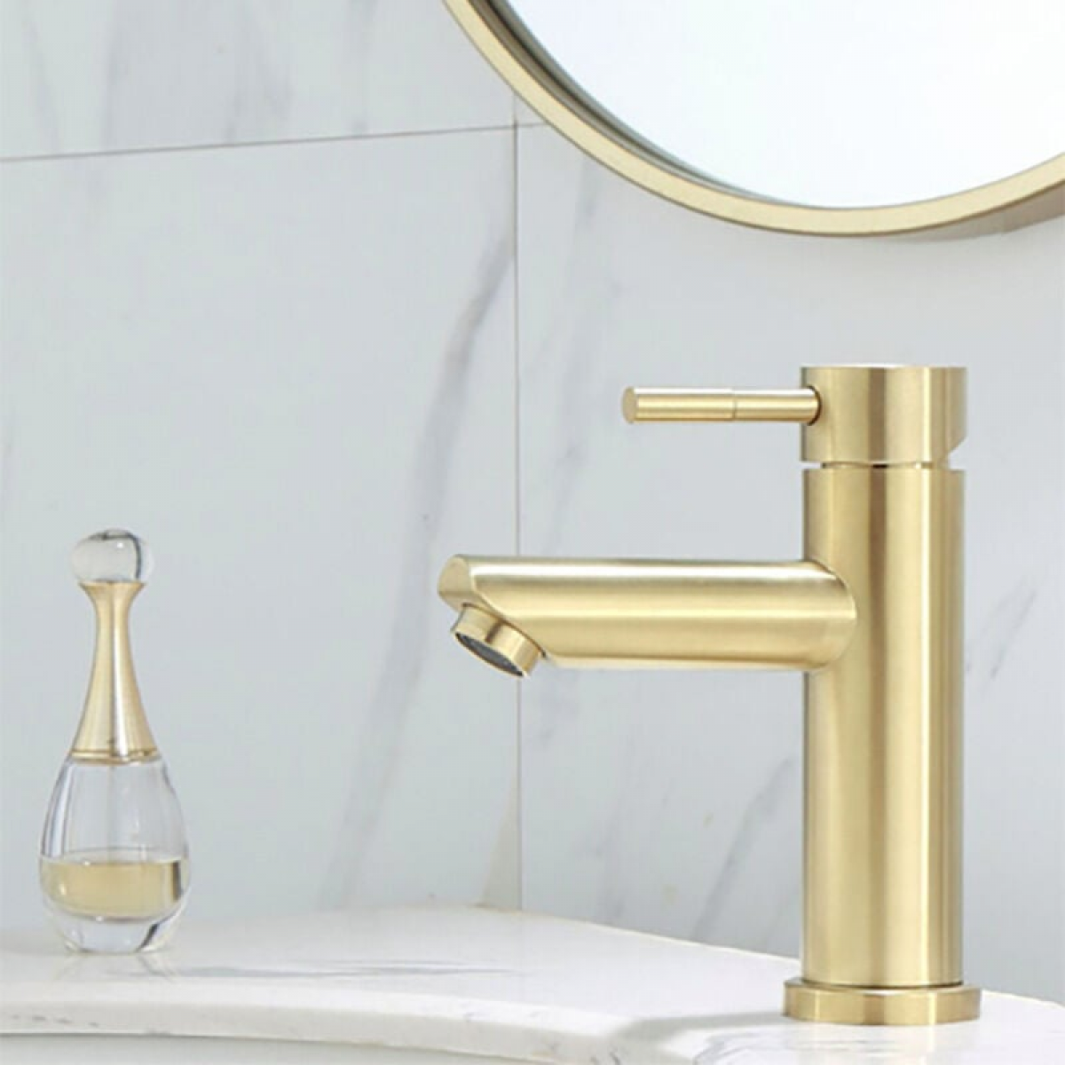 Baterie lavoar Golden Basin - Baterie lavoar cu o singură manetă din oțel inoxidabil - Aerator înlocuibil - Instalare ușoară cu furtunuri