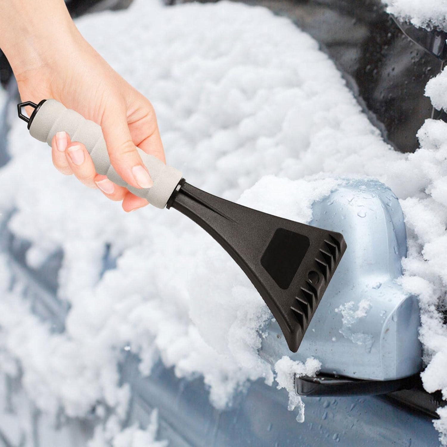 Raschietto Per Ghiaccio 3 In 1 Con Spugna E Lavavetri – Rimuove Ghiaccio E Neve Dai Vetri Dell'Auto - 2
