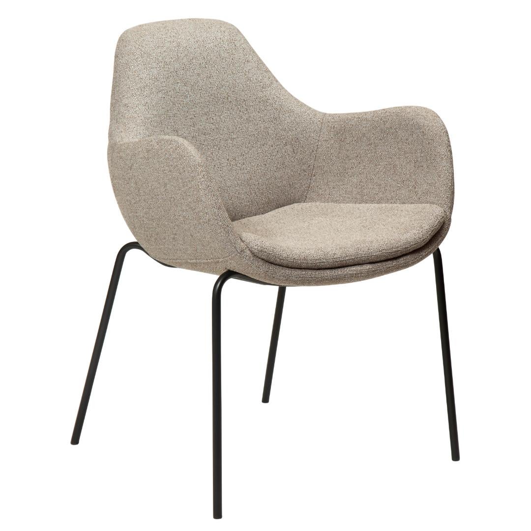 Zimmer Dan-Form krzesło stołowe z podłokietnikami bouclé jasnobrązowy.