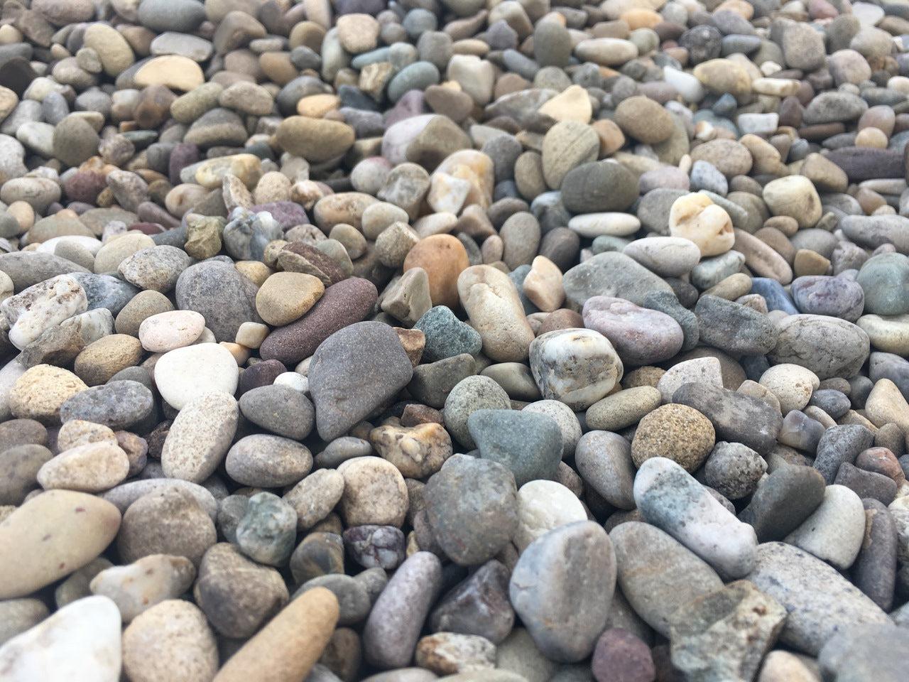 Canto rodado Rio Gris Saco 20 kg. / 24-40 mm - 6