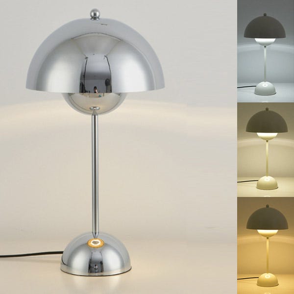 Art déco lampe de chevet en faïence peinte à la main vers 1940 Art déco lampe de chevet en faïence peinte à la main vers 1940