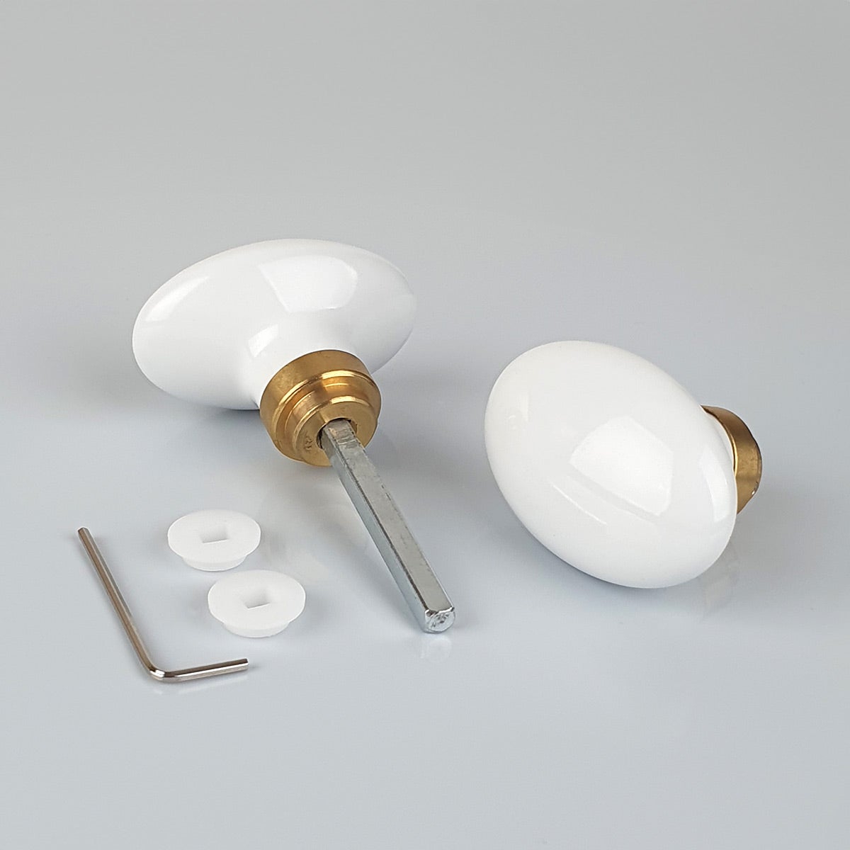 2 boutons de porte intérieure, Porcelaine blanc, Embase dorée, Carré 6 et 7 mm, modèle OLIVE - 5