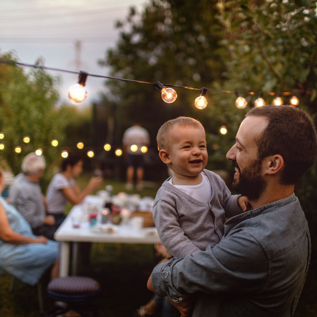 Lot de 3 ampoules LED E27 G80 - Ø126x80mm - Blanc - 2.200K - 4W / 360lm - non dimmables - B.K.Licht - 6