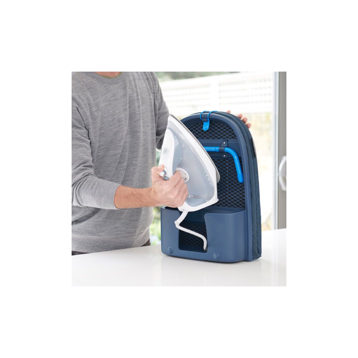 Table à repasser JOSEPH JOSEPH Pocket Plus pliable - 4