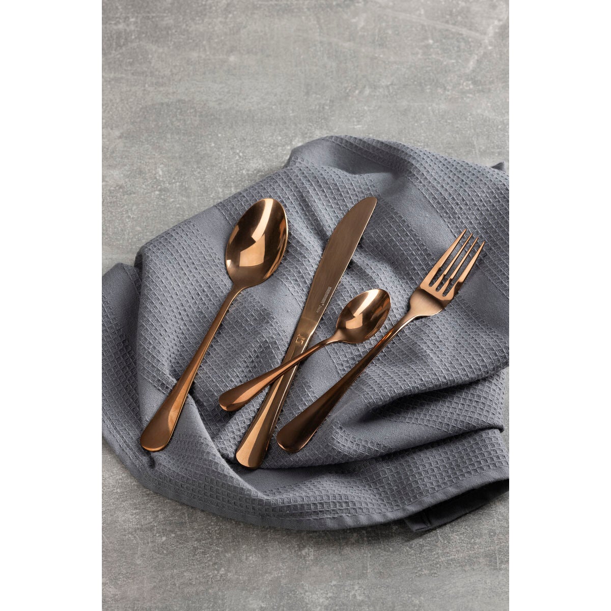 Bodum Barcelona K6335-18 - Cubertería (16 Piezas, Acero Inoxidable, Cobre, 4 X 20 X 2 Cm