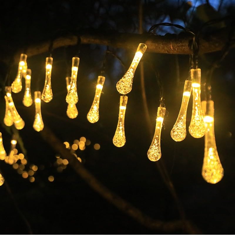 Lampki w kształcie kropli wody o długości 6 m z 40 diodami LED zasilane bateriami – Ciepła biel – Lampki LED do dekoracji wnętrz