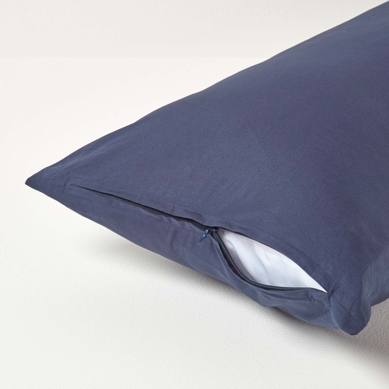 Homescapes Taie d'oreiller Bleu Marine 100% coton Egyptien 200 fils 40 x 80 cm - 3