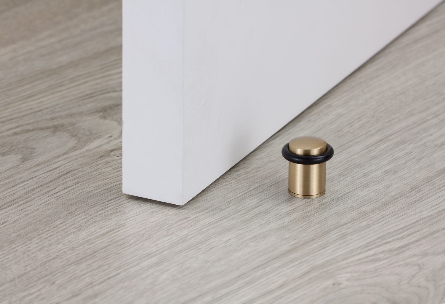 Butée de porte 20 x 30 mm pour sol, laiton avec caoutchouc de protection noir, montage à vis, Herrajes EVI - 3