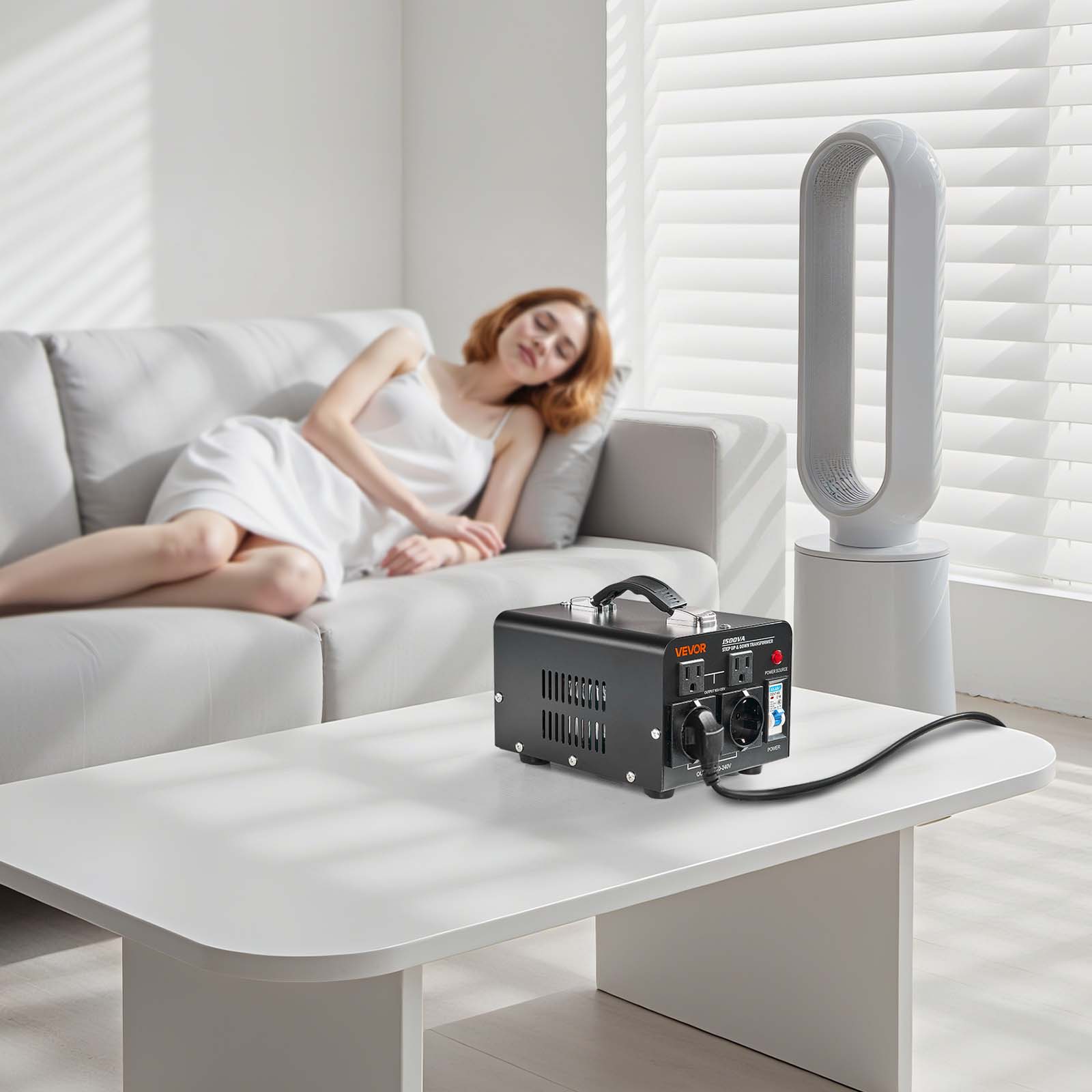Transformador VEVOR 220V para 110V e 110V para 220V 1500VA com fichas EUA e UE, cabo de alimentação, proteção de disjuntor - 8