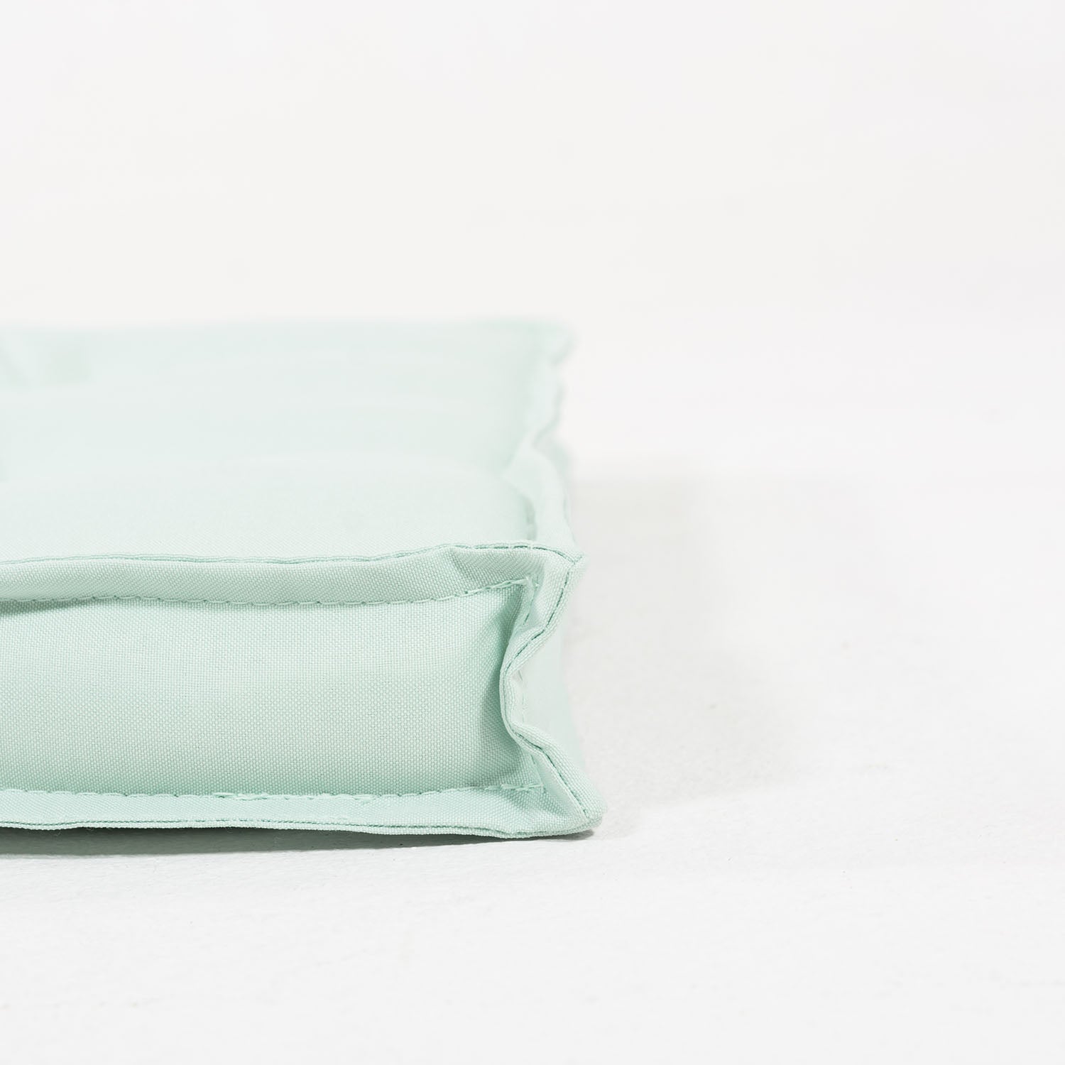 Pack 6 cojines Repelente al agua, Tratamiento para el exterior, Poliéster 180 gr, Color Verde claro, 42 cm x42 cm x5cm - 6