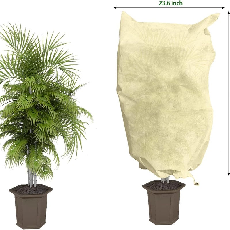 Zestaw 12 pokrowców przeciwmrozowych (61 x 81 cm) zapewniających ochronę przed zimnem, słońcem i owadami, w kolorze beżowym.