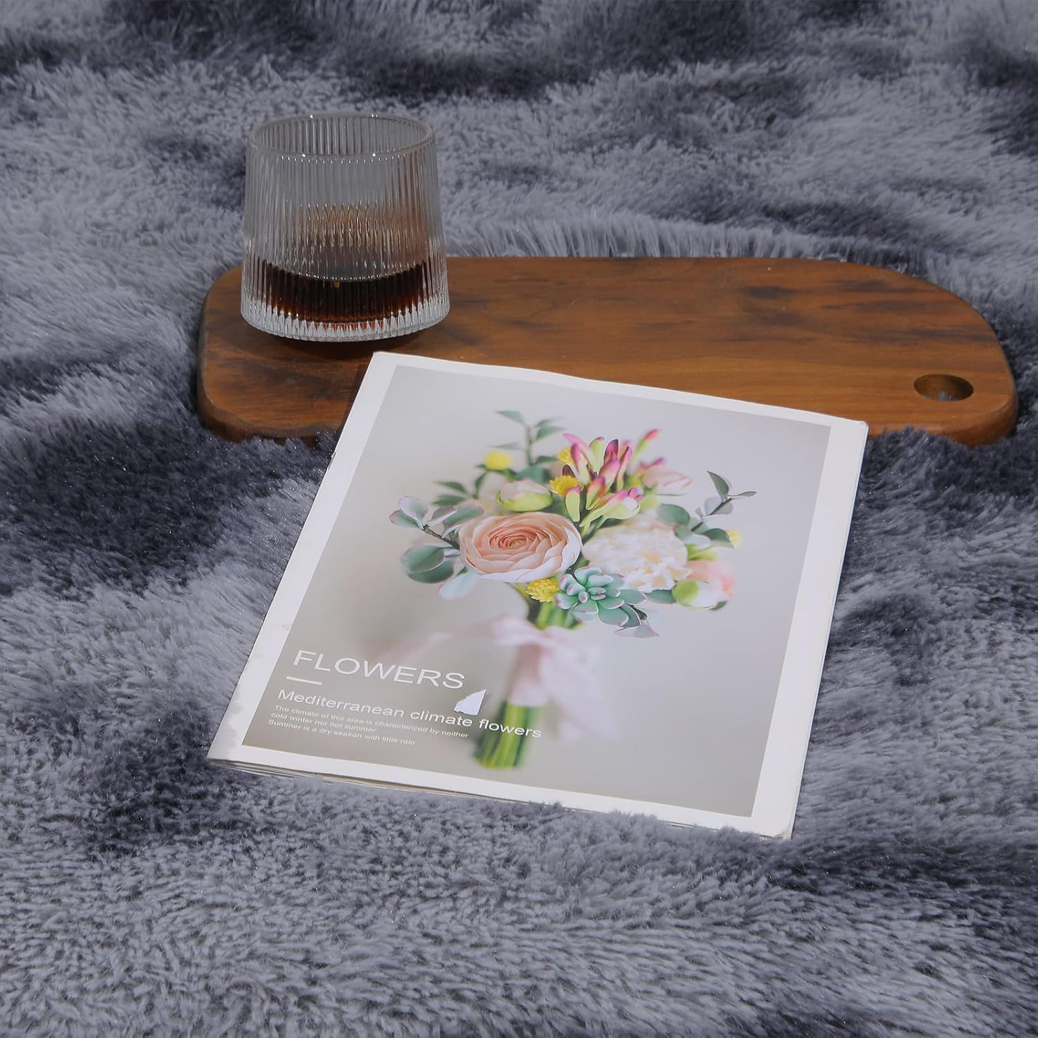 Tapis moelleux en peluche, tapis en peluche soyeux, tapis d'intérieur moelleux, tapis de jeu moderne antidérapant (Gris Foncé, 120 x 160 cm) - 2