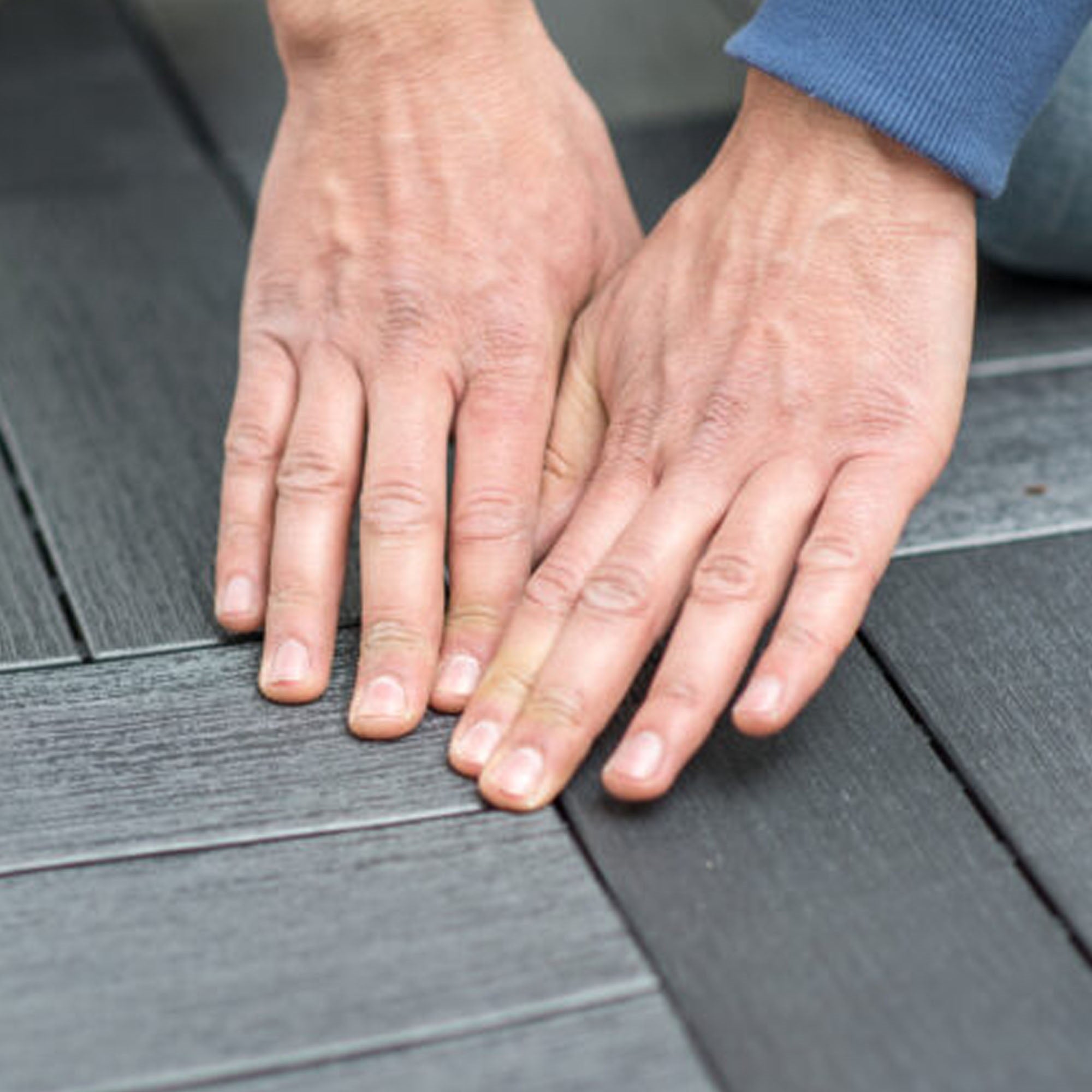 Dalle clipsable jardin finition bois 