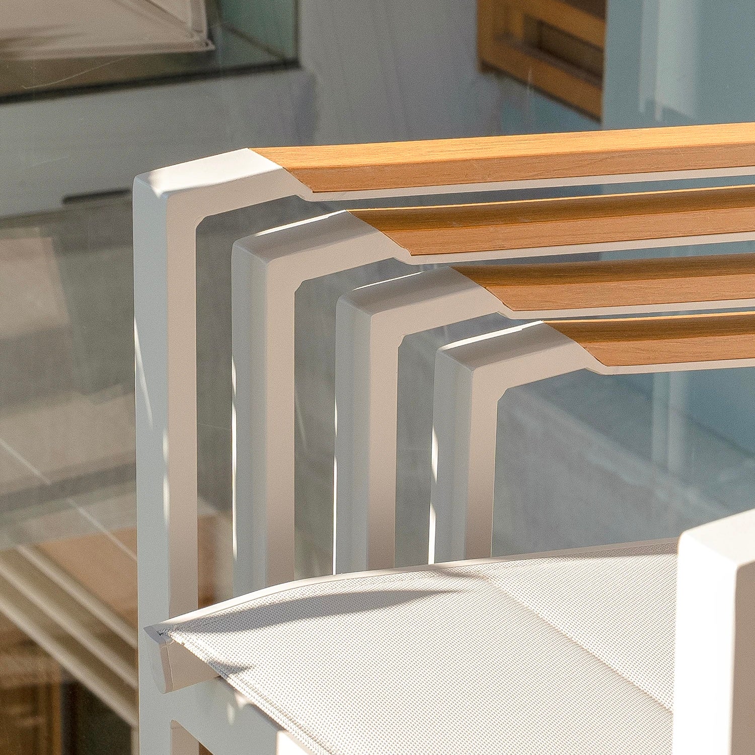 Set tavolo da giardino 300/200x100 cm e 8 sedie alluminio beige e textilene - Osaka - 3