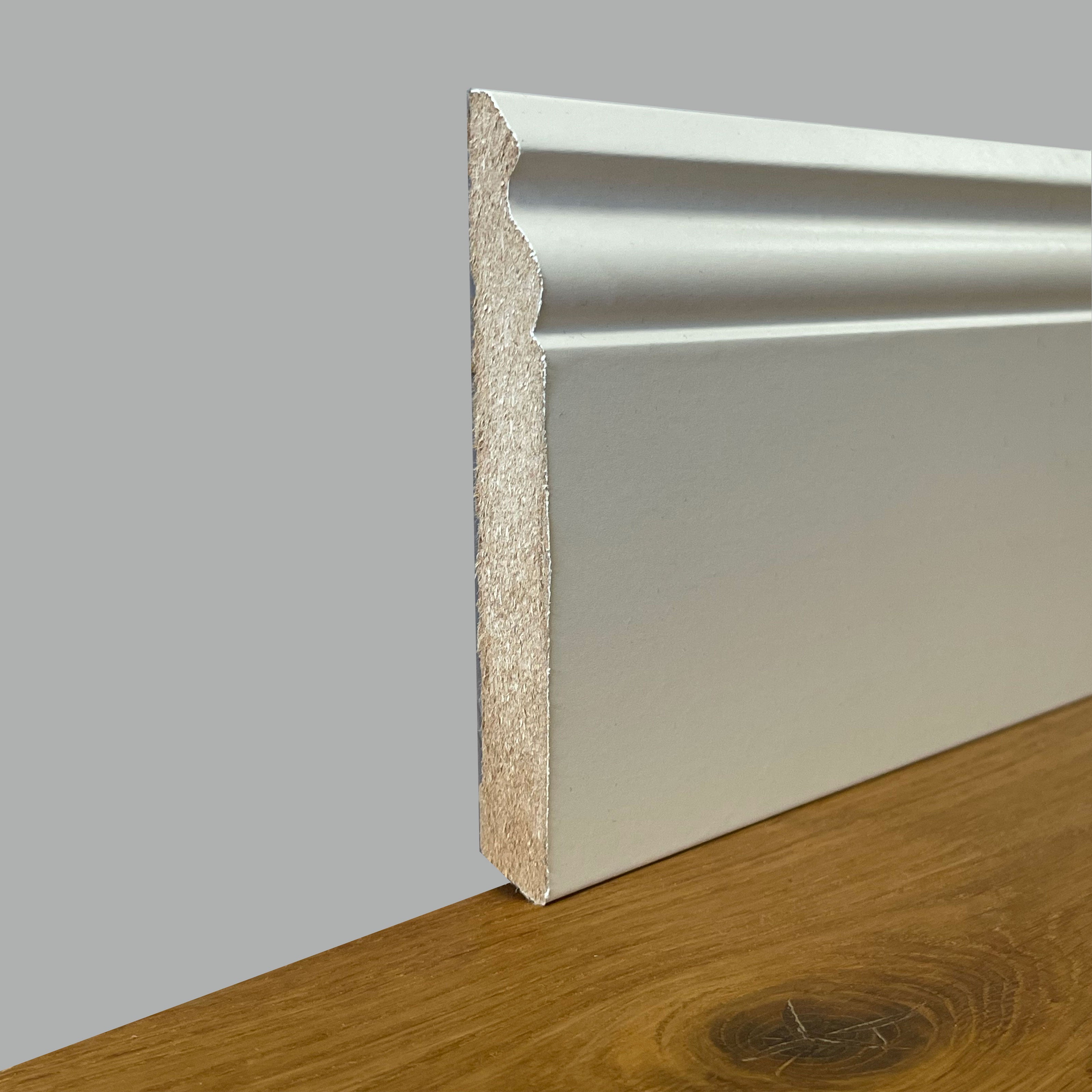 PLINTHE DUCALE en FIBRE DE BOIS COMPACTE 120X15 BLANC ral 9010 (prix au mètre linéaire) - 2