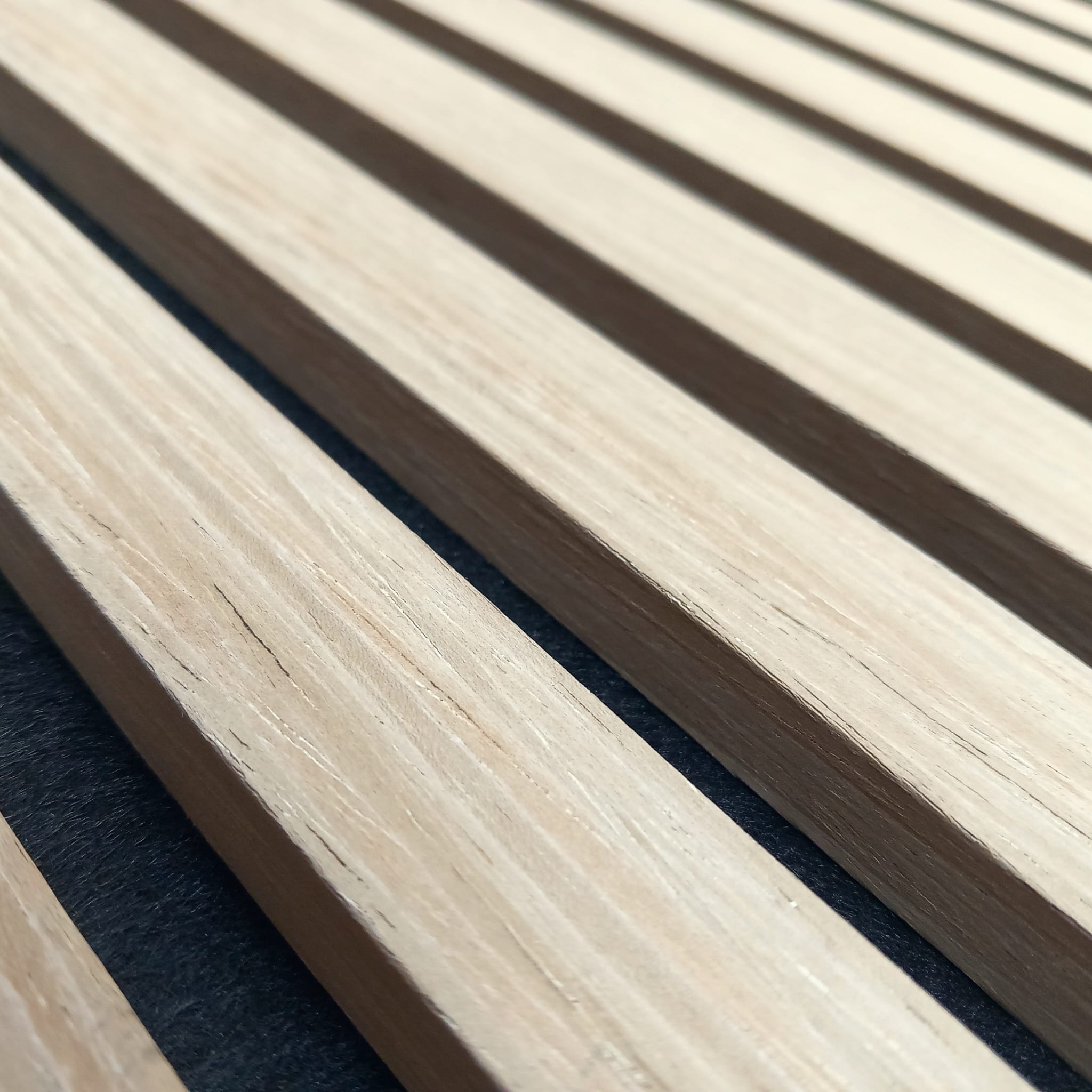 Paneles Isodeco 3D acústicos HDF de madera roble natural 275x60x2,1cm - 4