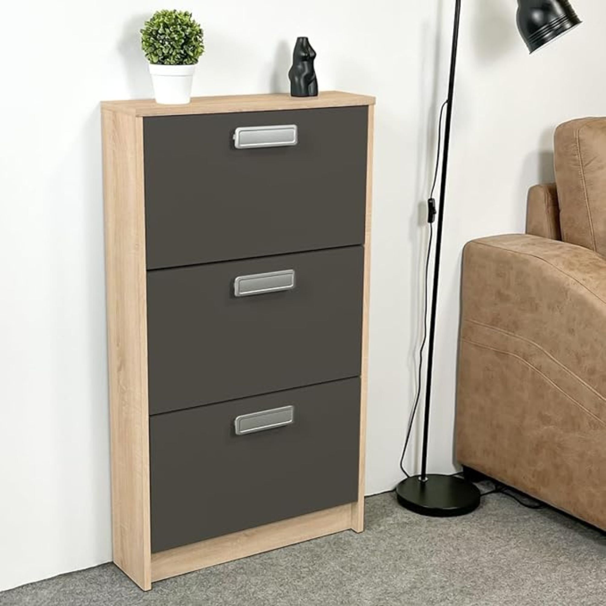 Półka na buty 3-drzwiowe, wąska półka na buty, wykończenie dębowe i grafitowe, wymiary: 108 cm (w) x 60 cm (W) x 17 cm (D) - Meyvaser