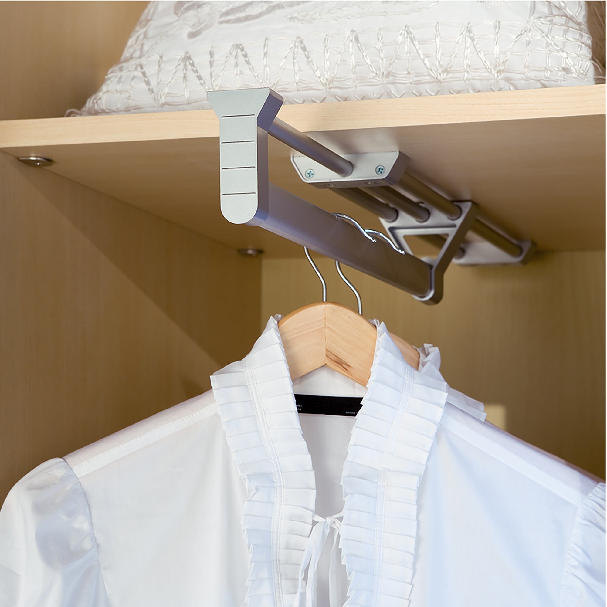 Emuca Porte-vêtements extractible pour armoire, Anodisé mat, Aluminium. - 2