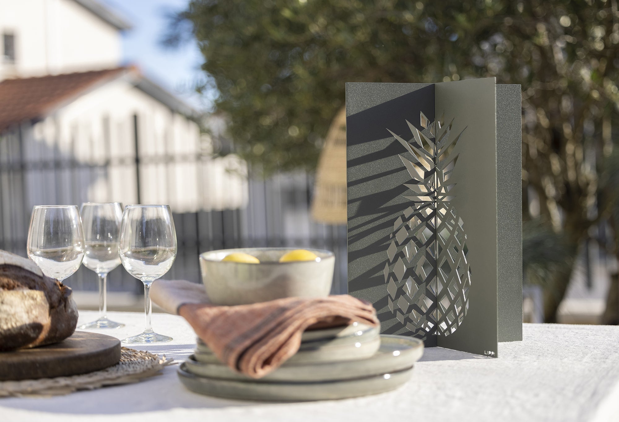 Décoration de Jardin Design Ananas 3D LIPPI Bleu Abysse En Acier, Dimensions 36x26 cm, à poser - 3