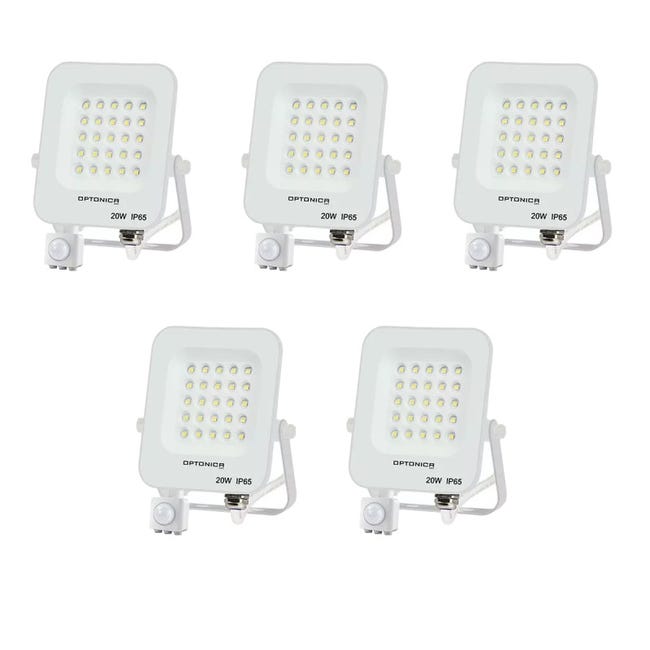 Pylône d'éclairage avec 6 projecteurs à leds Pylône d'éclairage avec 6 projecteurs à leds